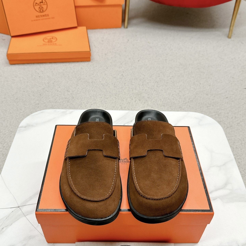 H**mes slippers